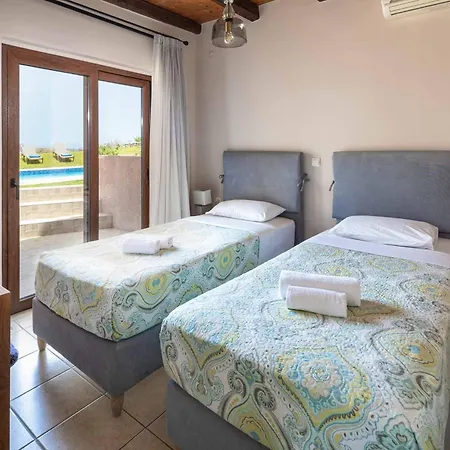 Aptera Villa *